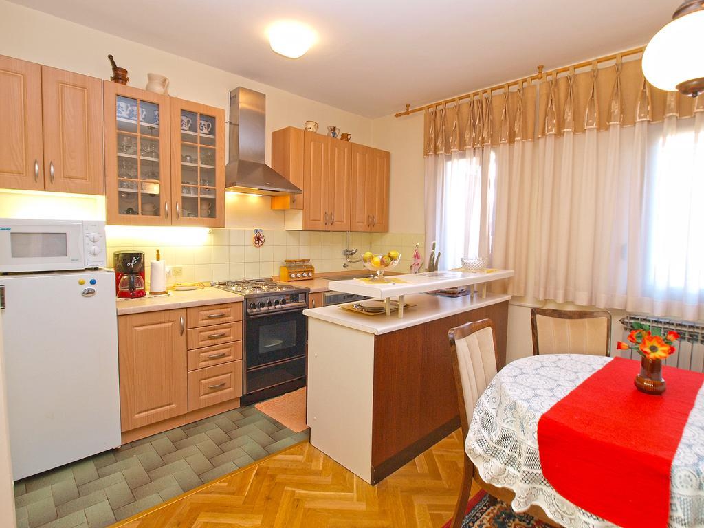 Apartment Josip 933 Fažana Exterior foto