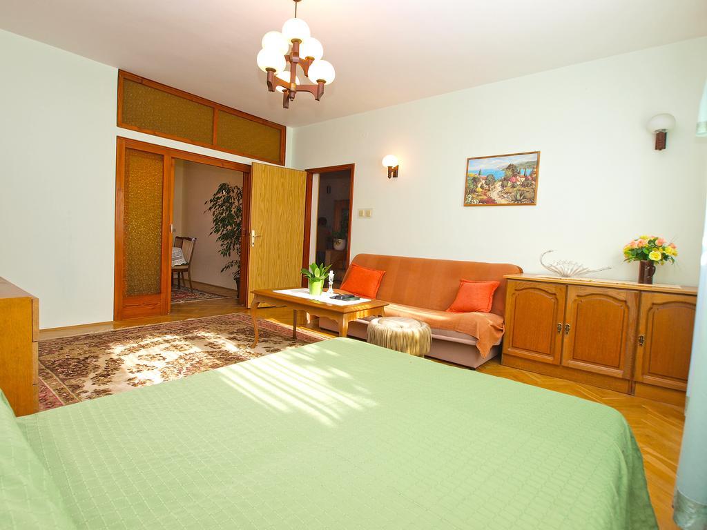 Apartment Josip 933 Fažana Exterior foto